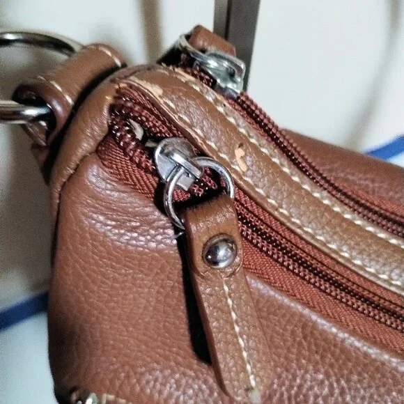 Croft & Barrow Leather Hobo Shoulder Bag - Picture 9 of 15